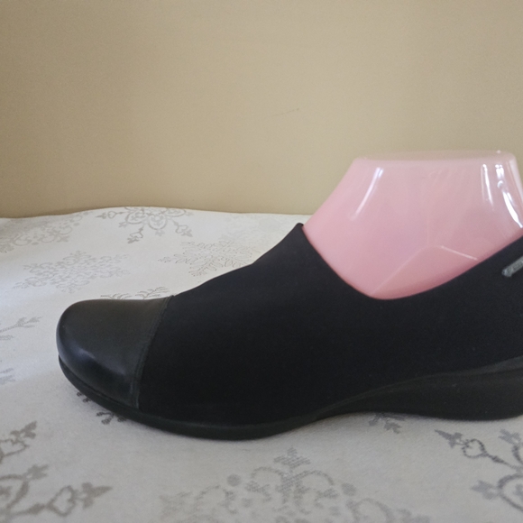 Ecco Womens Felicia GTX Slip On Shoes Loafers Sz 39 Black Waterproof - Picture 6 of 13